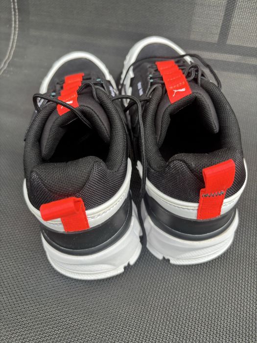 Puma marimea 37 si 23 cm