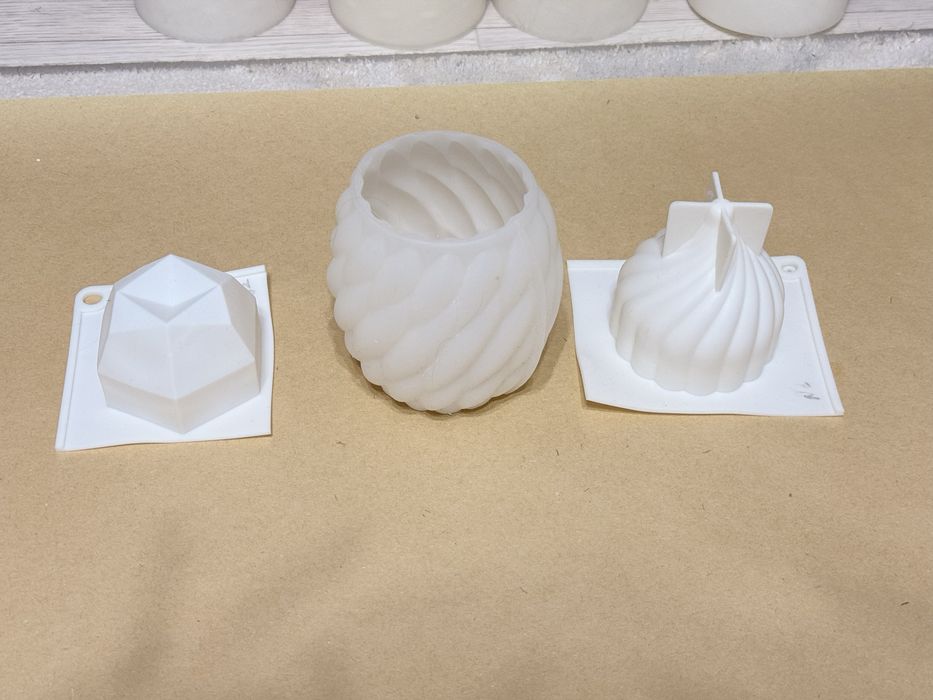 Продам молды для свечей