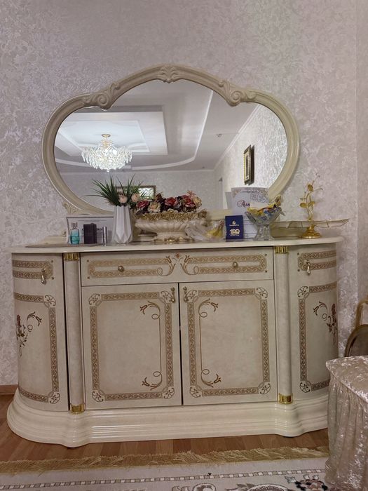 Сервант и комод для гостиной