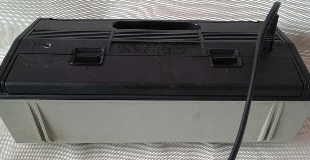 Aparat radio romanesc