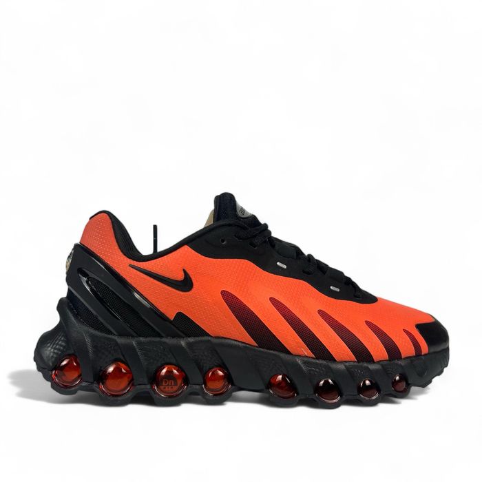 Nike Air Max DN8 Black Bright Grimson | Размери 41,44 | Нови