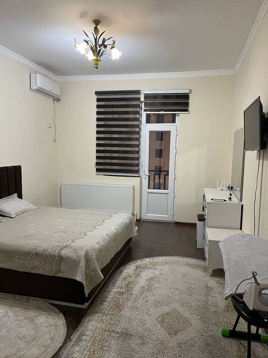 Шахар марказида жойлашган 2 хонали квартира ижарага берилади