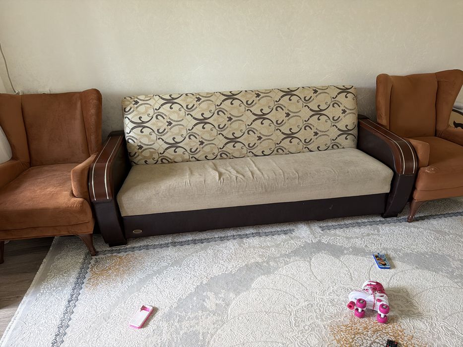 Продам диван и кресло