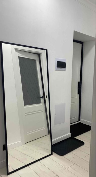 Зеркало напольное