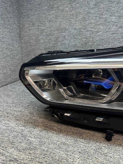 Far stanga laser Bmw X5 g05 nfl