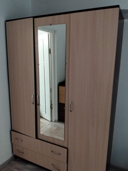 Шваф23т, горка80т.,ванна 45тжелезн.дверь10 т