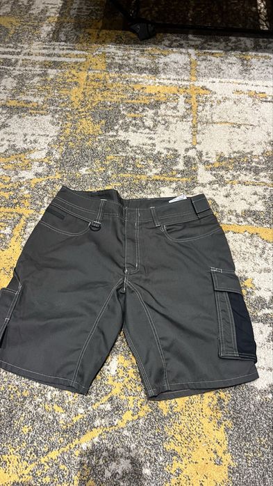 Работен къс панталон Maskot