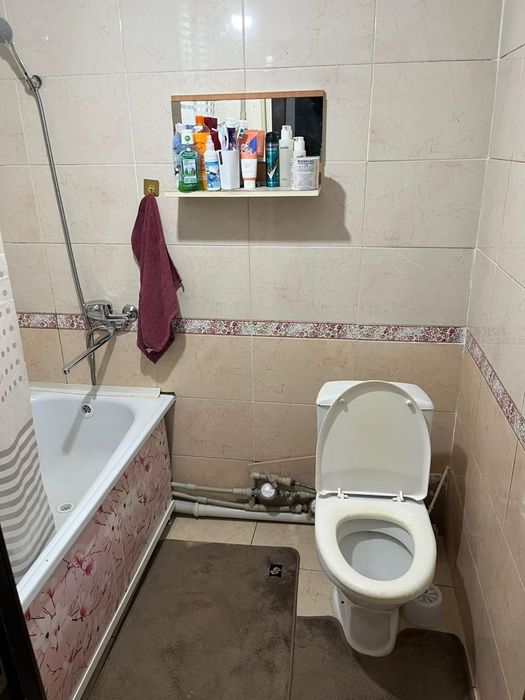 Жалға беріледі екі бөлмелі пәтер.
