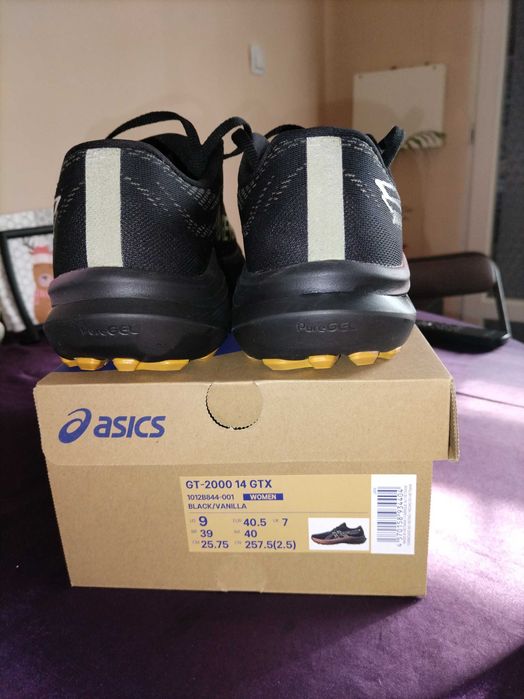 Asics Core-tex GT2000-14