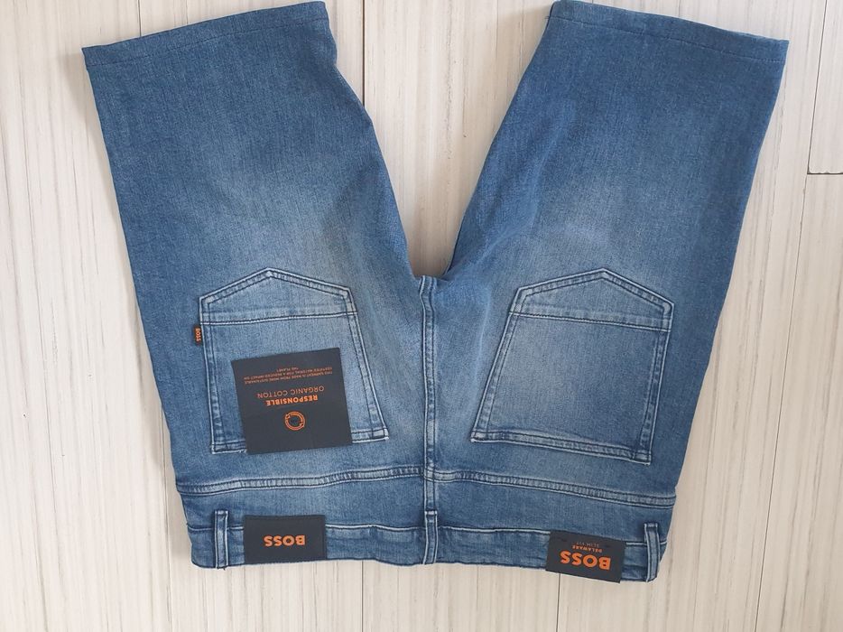 Hugo Boss Candiani Slim Fit 36 НОВО ОРИГИНАЛ Мъжки Къси Дънкови Панталони