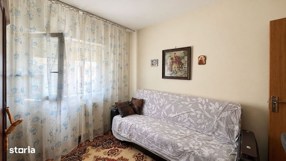 COMISION 0% | 3 camere | Zona Soarelui | Acoperis| Etaj 4/4