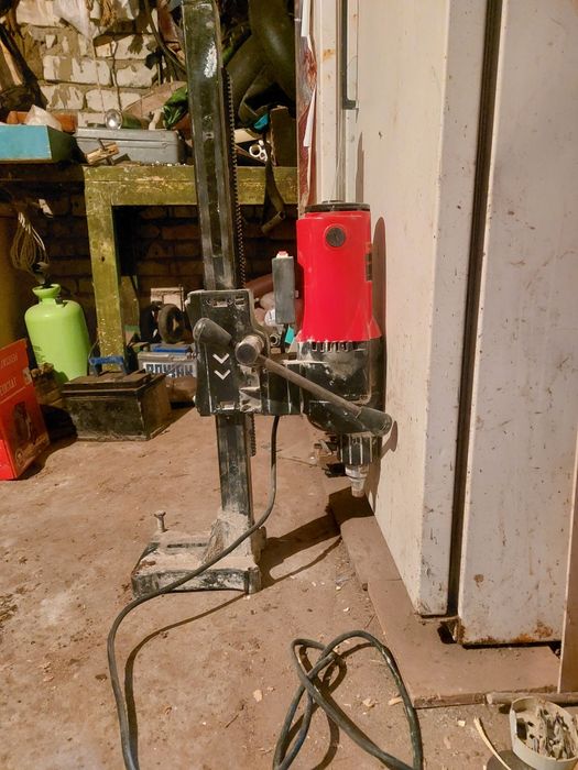 Продам аппарат алмазного бурения