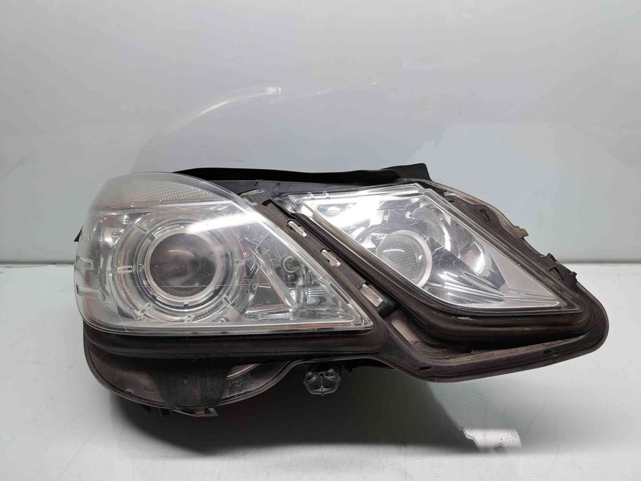Far dreapta Mercedes Clasa E (W212) AMG [Fabr 2009-2016] A2128202059