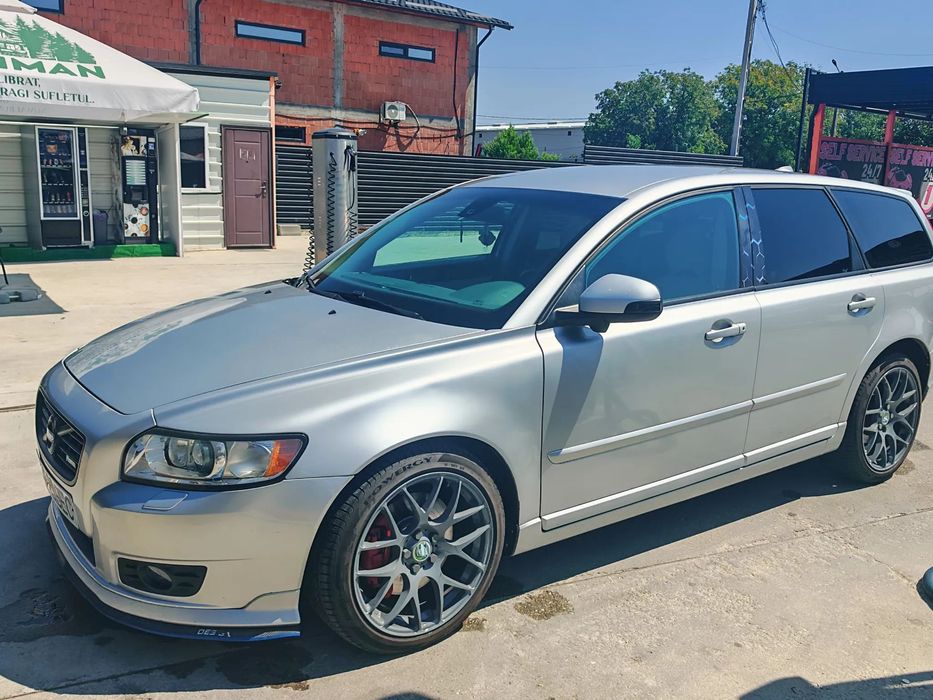 Volvo V50 Volvo V50 din 2012 motor 2.0 diesel D4 5 pistoane 177 cp