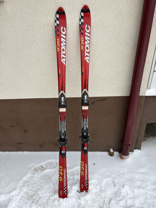 Ski Atomic Race Carv