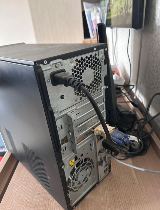 Продам настольный Компьютер