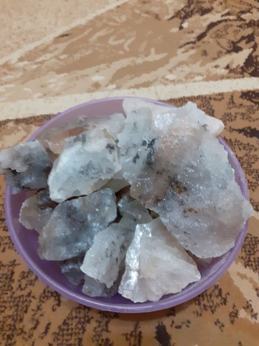 Продам камни красивые