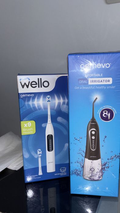 Pachet IRIGATOR bucal + periuța electrică NOI SIGILATE