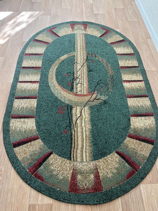 Продам ковер.