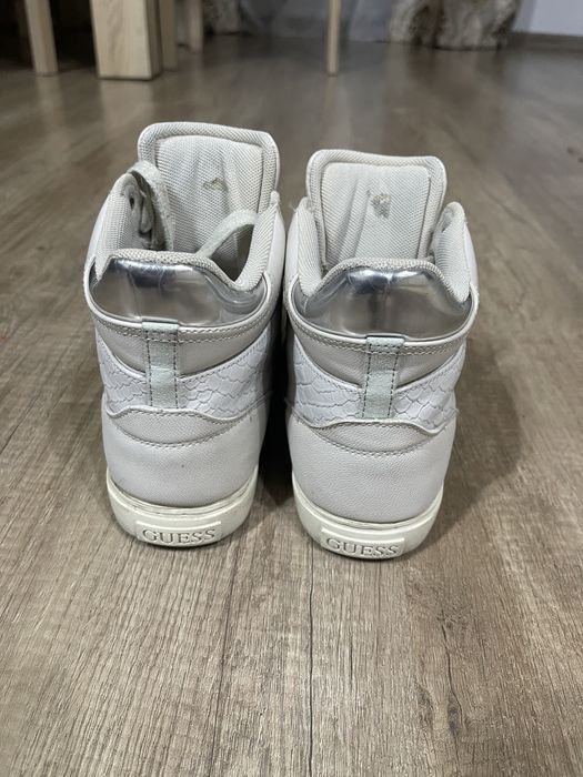 Sneakers GUESS nr 37