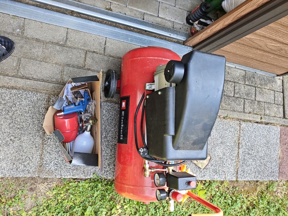 Comresor aer einhell si pistol vopsit
