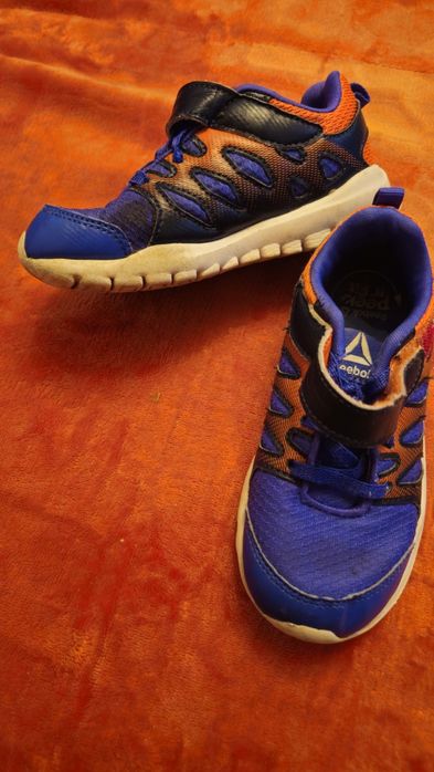 Vand  adidasi Reebok copii nr 26 15.5cm