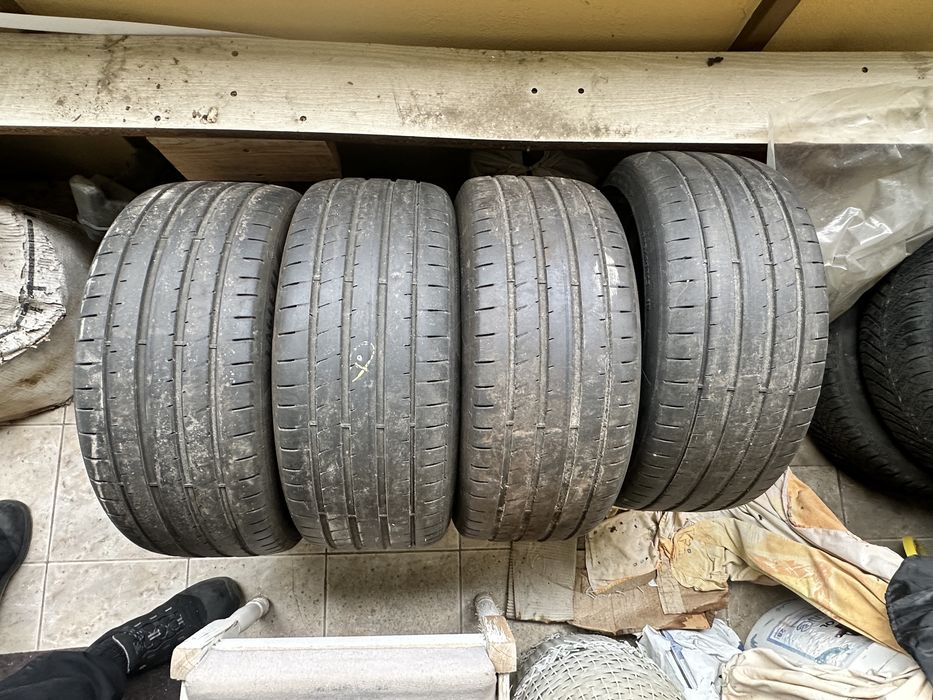 Летни гуми Goodyear Eagle F1 225/40/18 DOT23