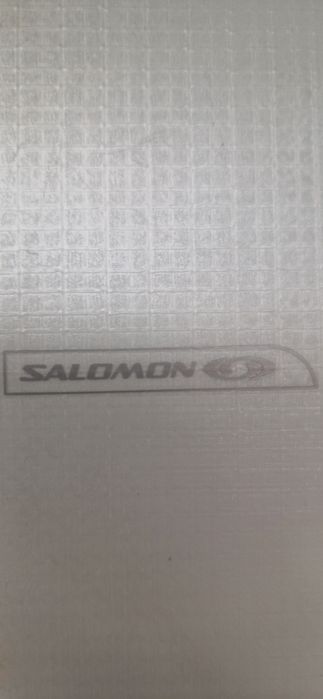 Продас сноуборд Salomon  состояние  нормальное