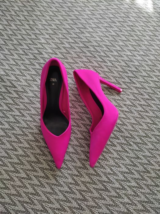 Сатиновые туфли Zara 39р