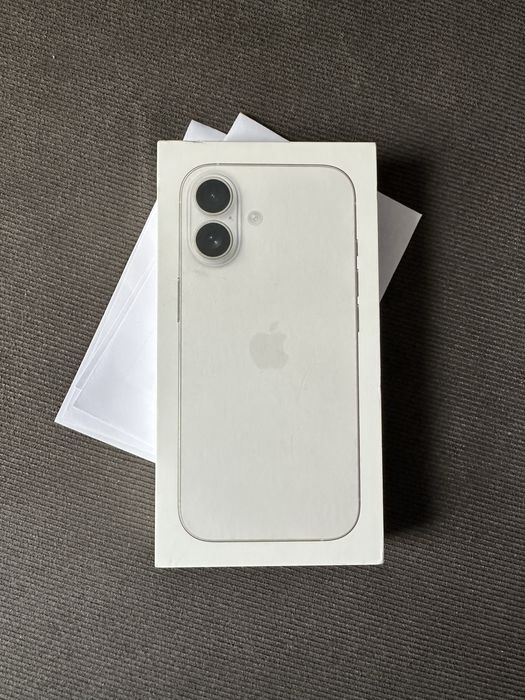 Iphone 17  256Gb Бял Нов Гаранция