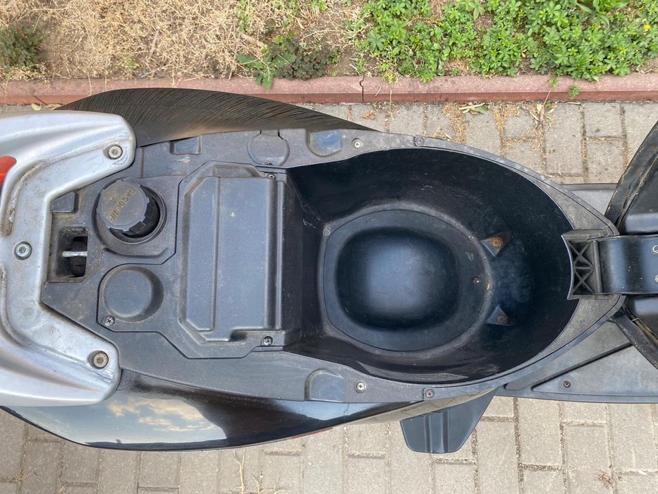 Scuter 125 Aprilia SG