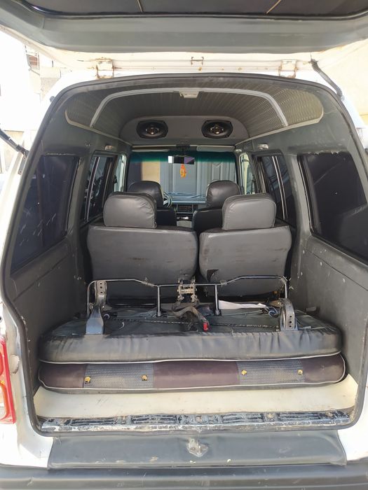 Damas sotiladi. Nontopar