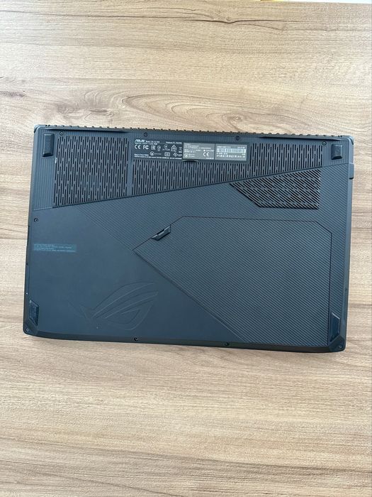 Laptop Gaming ASUS ROG GL703VM