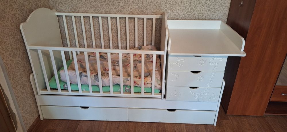 Продам детскую кровать