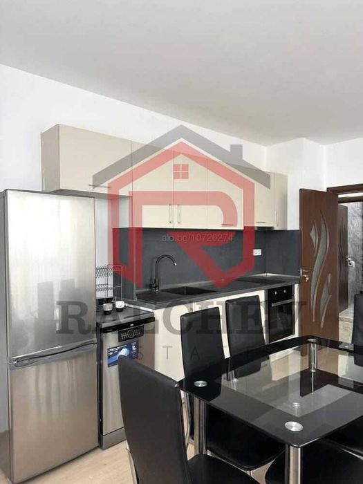 Дава се под наем Тристаен апартамент в Варна, Възраждане 3 - 107 кв.м за 510 € - Снимка #1
