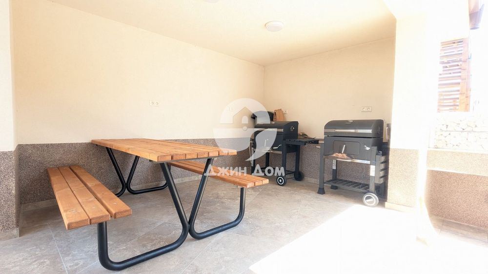 Продава се Двустаен апартамент в с. Кошарица, Област Бургас - 75 кв.м за 1547 €/кв.м - Снимка #11