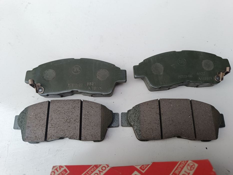 Колодки передние Toyota