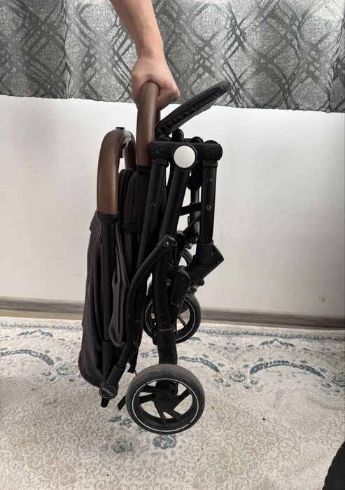 Детская коляска