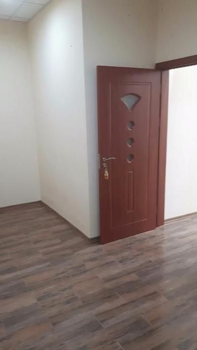 Магазин под наем в Център