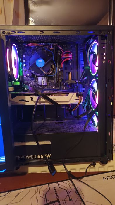 Vând calculator/pc gaming