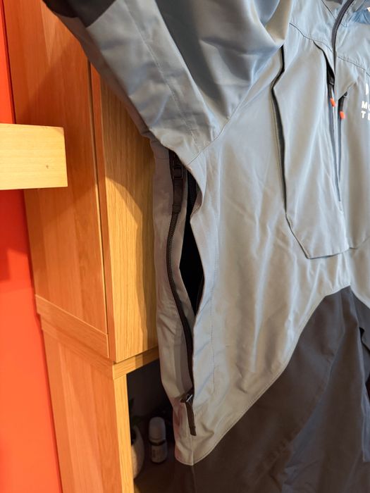 Мъжки ски / сноуборд комплект Montec, размер М - като нов