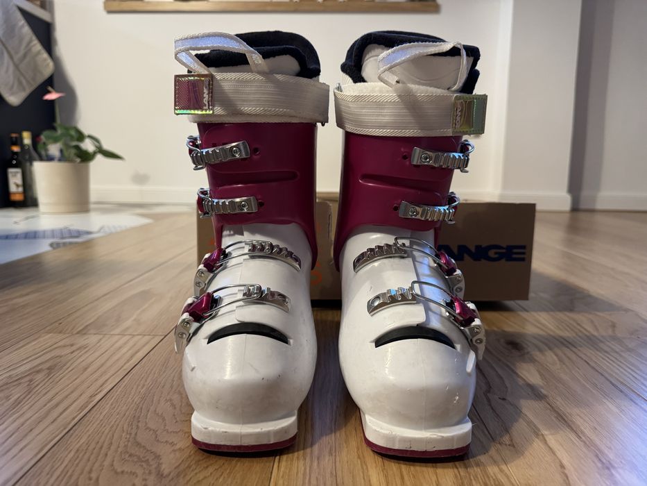 Ски обувки LANGE за момиче