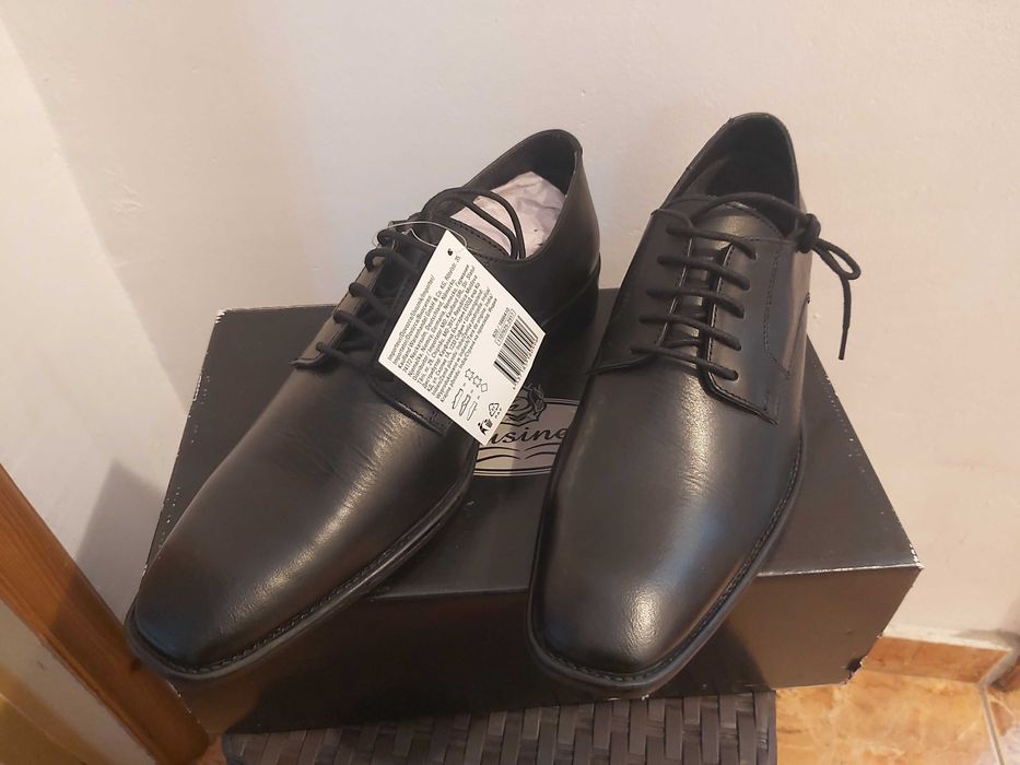 Pantofi din piele pt barbat masura 42 (produs NOU) Germania