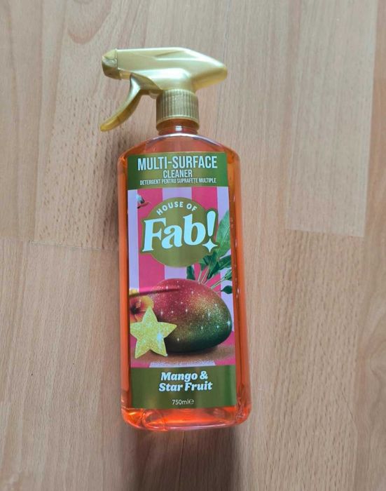 Solutie de curatat diverse suprafete Fabulosa