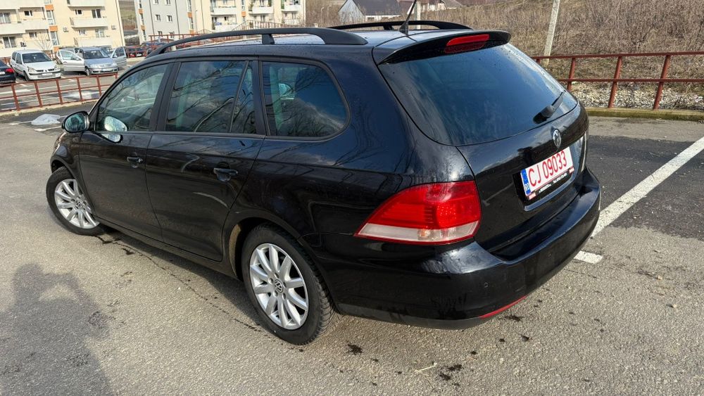 Vând vw golf variant automat
