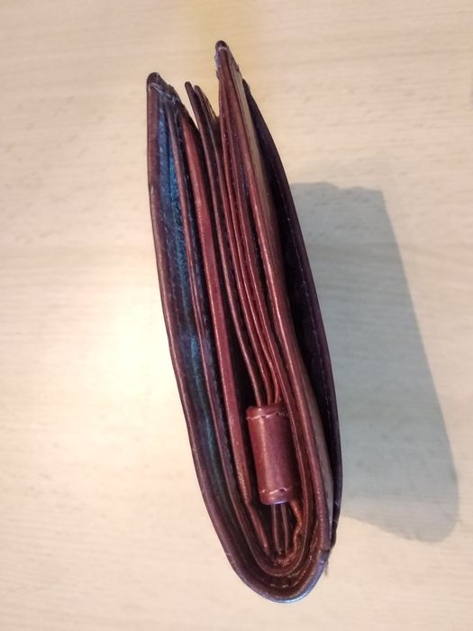 Кошелек кожаный б/у