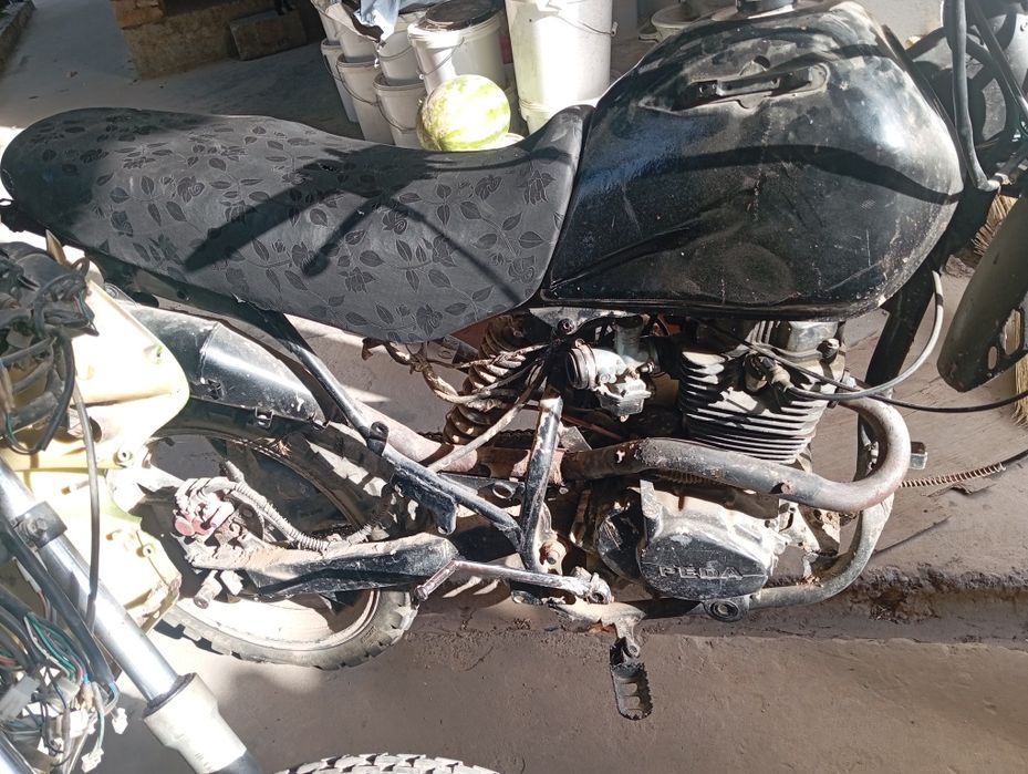 Продам мотоцикл эндуро