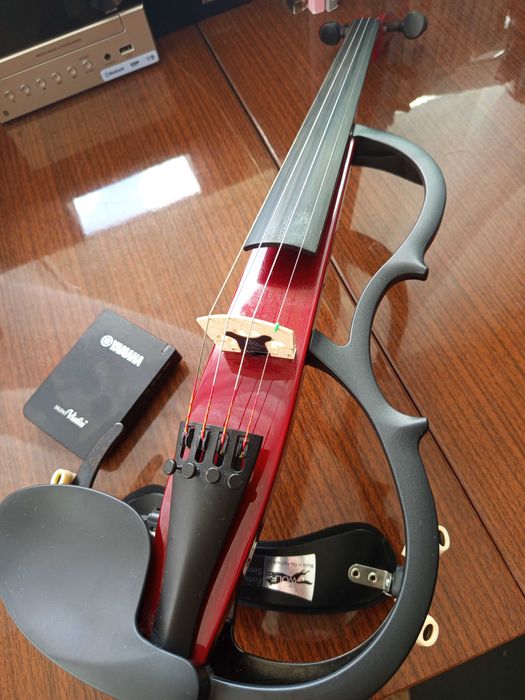 Електрическа цигулка Silent Yamaha YSV104