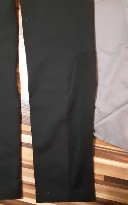 (XS) NIKE PRO-Calvin Klein оригинални клинове,блузa