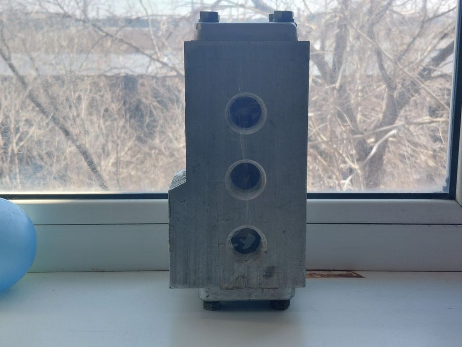 Продам новый пневмораспределитель